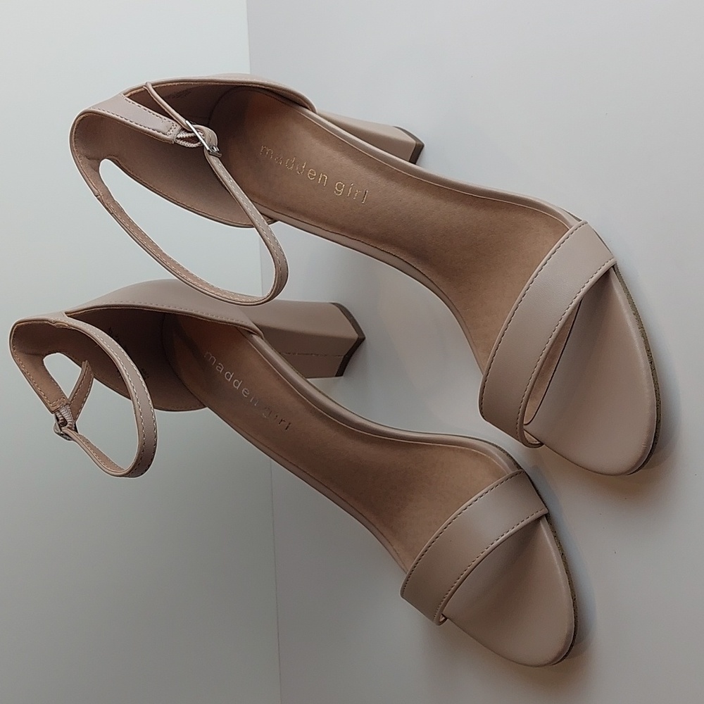 Madden‎ girl beella blush Heel Ankle strap sandal women's size 10 M